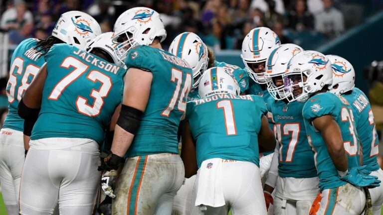 Dolphins defense comes up big in NFL win over Ravens