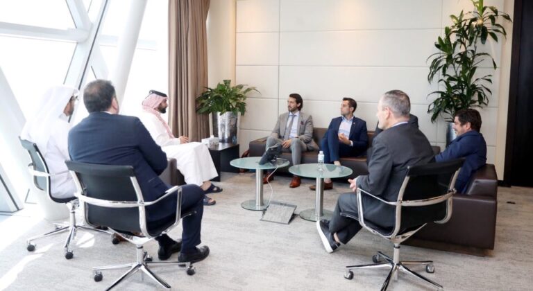 اجتماعات مثمرة مع وفد الاتحاد الأرجنتيني للتشاور حول المشاريع المستقبلية