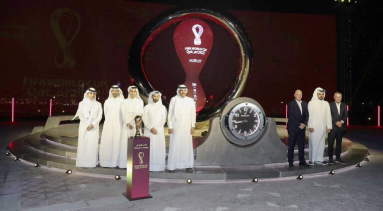 رئيس مجلس الوزراء يشهد حفل الكشف عن ساعة العد التنازلي لكأس العالم 2022