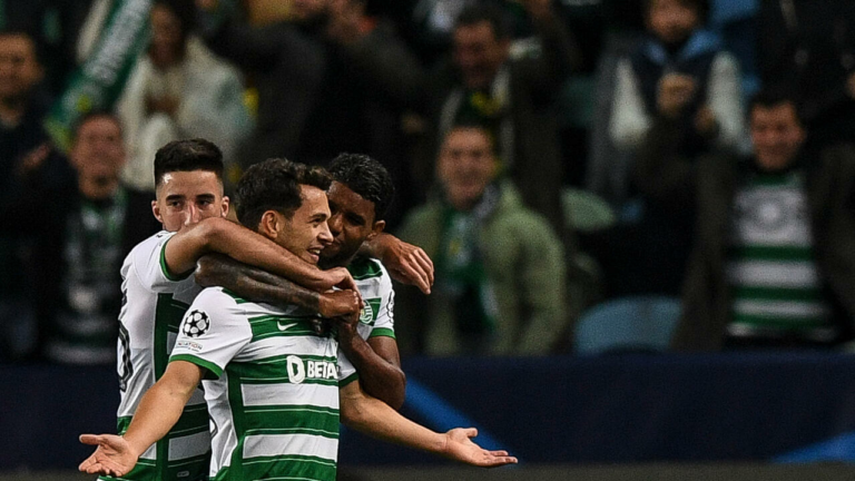 Goncalves fires Sporting into last 16, Dortmund bow out