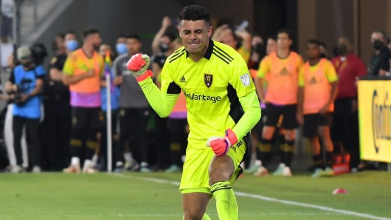 Mukhtar inspires Nashville, Salt Lake advance in MLS Cup playoffs