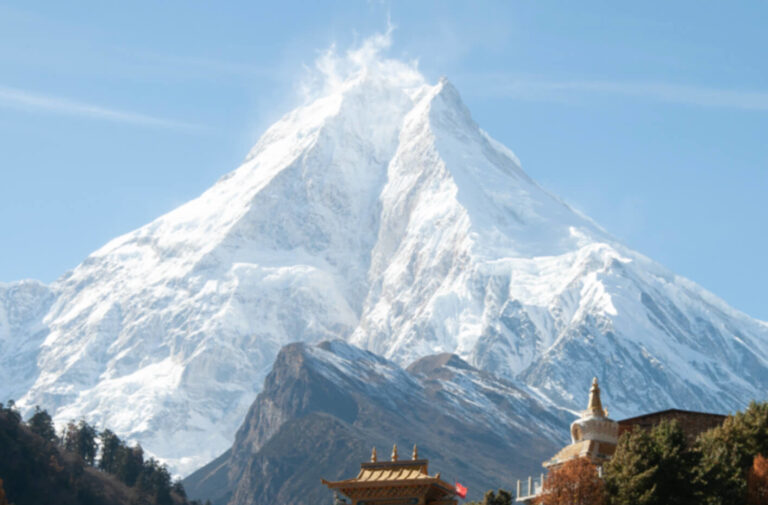 Bodies found at Nepal site where French climbers went missing