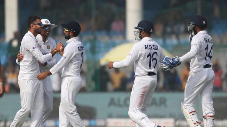 Indian spinners claw back after strong Kiwi start