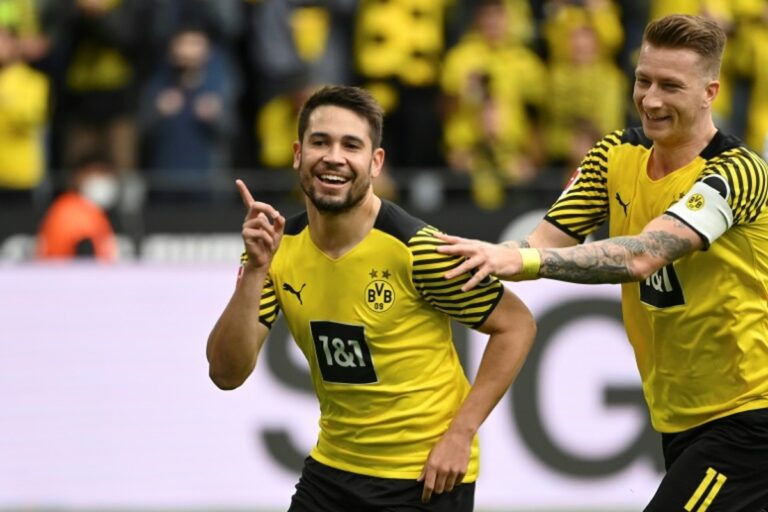 Haaland-less Dortmund try to keep pace with Bayern
