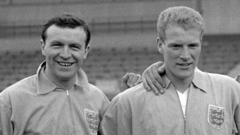 Former Wolves and England midfielder Flowers dies