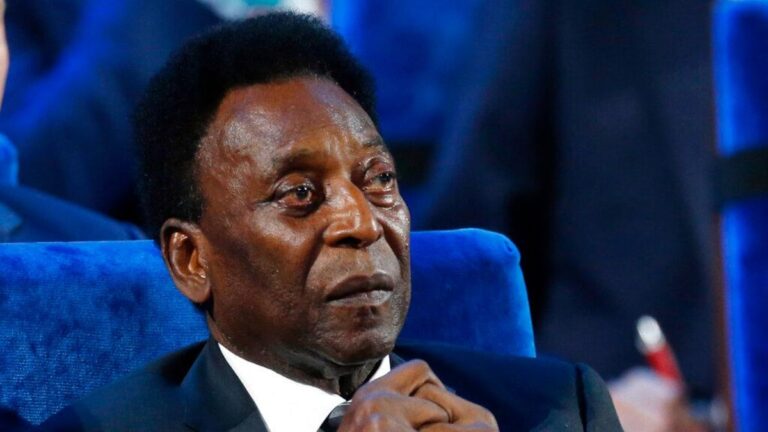 Pele says expects to be out of hospital in ‘a few days’