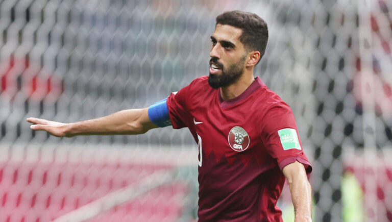 حسن الهيدوس : مواجهة الجزائر تحد كبير..ونسعى لمواصلة التألق لبلوغ المباراة النهائية