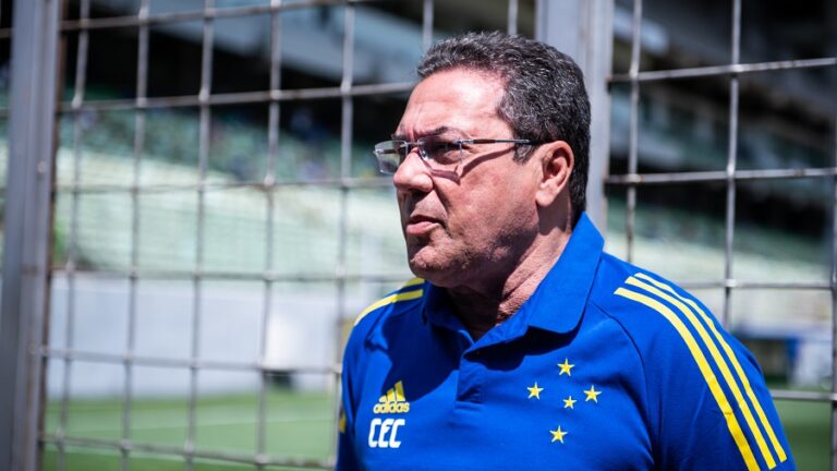 Luxemburgo leaves Cruzeiro days after Ronaldo acquisition