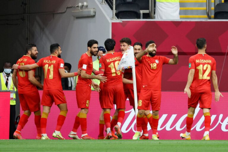 المنتخب السوري يتخطى تونس بهدفين ويخلط أوراق المجموعة الثانية