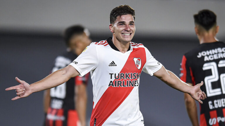 Manchester City target River Plate forward Alvarez