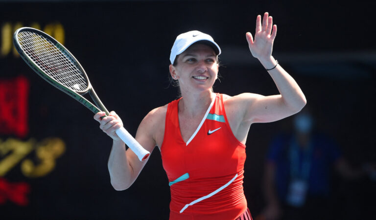 Halep into Week 2 at Australian Open for 5th straight year