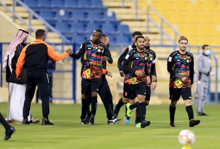 أم صلال يعود إلى سكة الانتصارات ويعمق جراح الغرافة بثلاثية