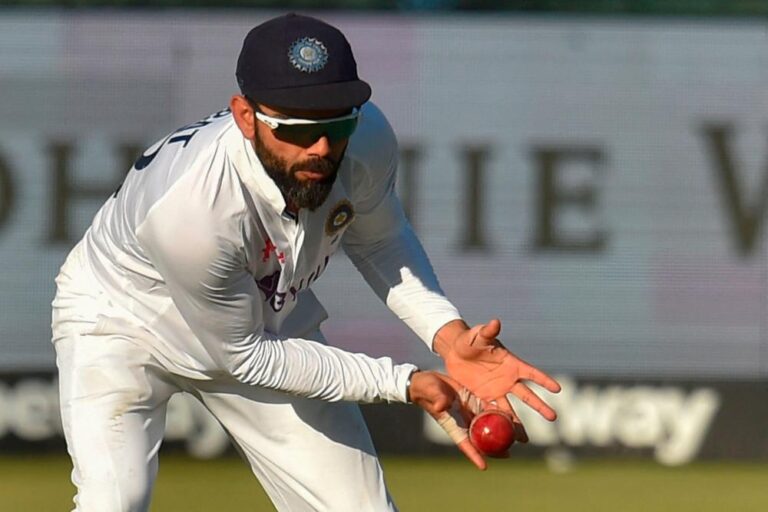 Kohli out with back spasm as India bat in second Test