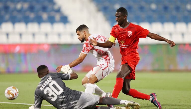 الدحيل للمحافظة على مركزه الثاني والشمال يتطلع للهروب من القاع