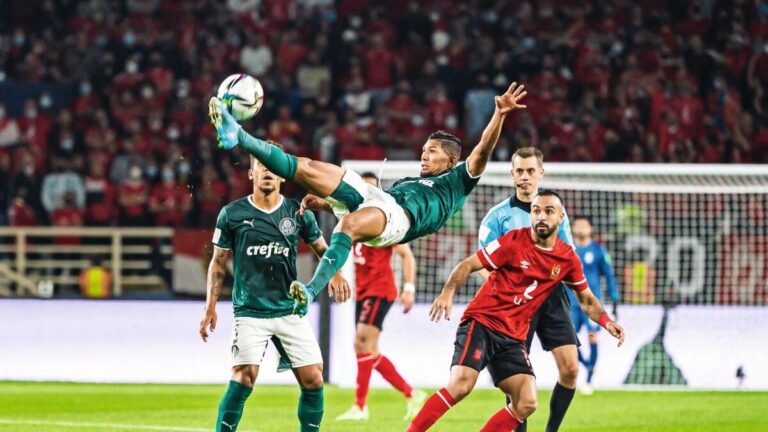 Dudu inspires Palmeiras to Club World Cup final