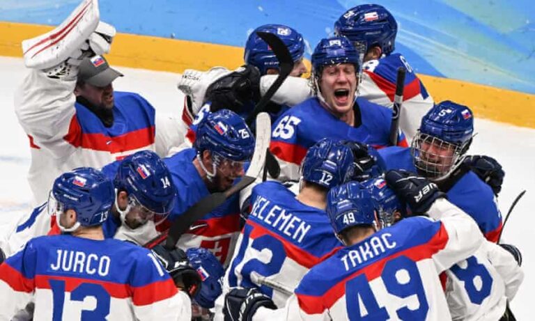 Slovakia stun USA in Olympic hockey after last-minute goal